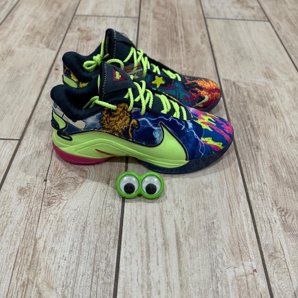 NEW! Nike LeBron 22 Bryce’s World Blustery Ghost Green Volt